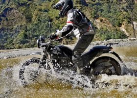 Upper Mustang Bike Tour